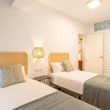 Ginachero & City Center By Ele Apartments Malaga Exterior photo
