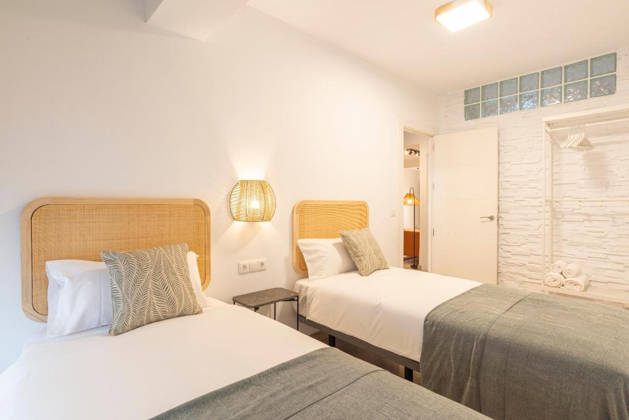 Ginachero & City Center By Ele Apartments Malaga Exterior photo