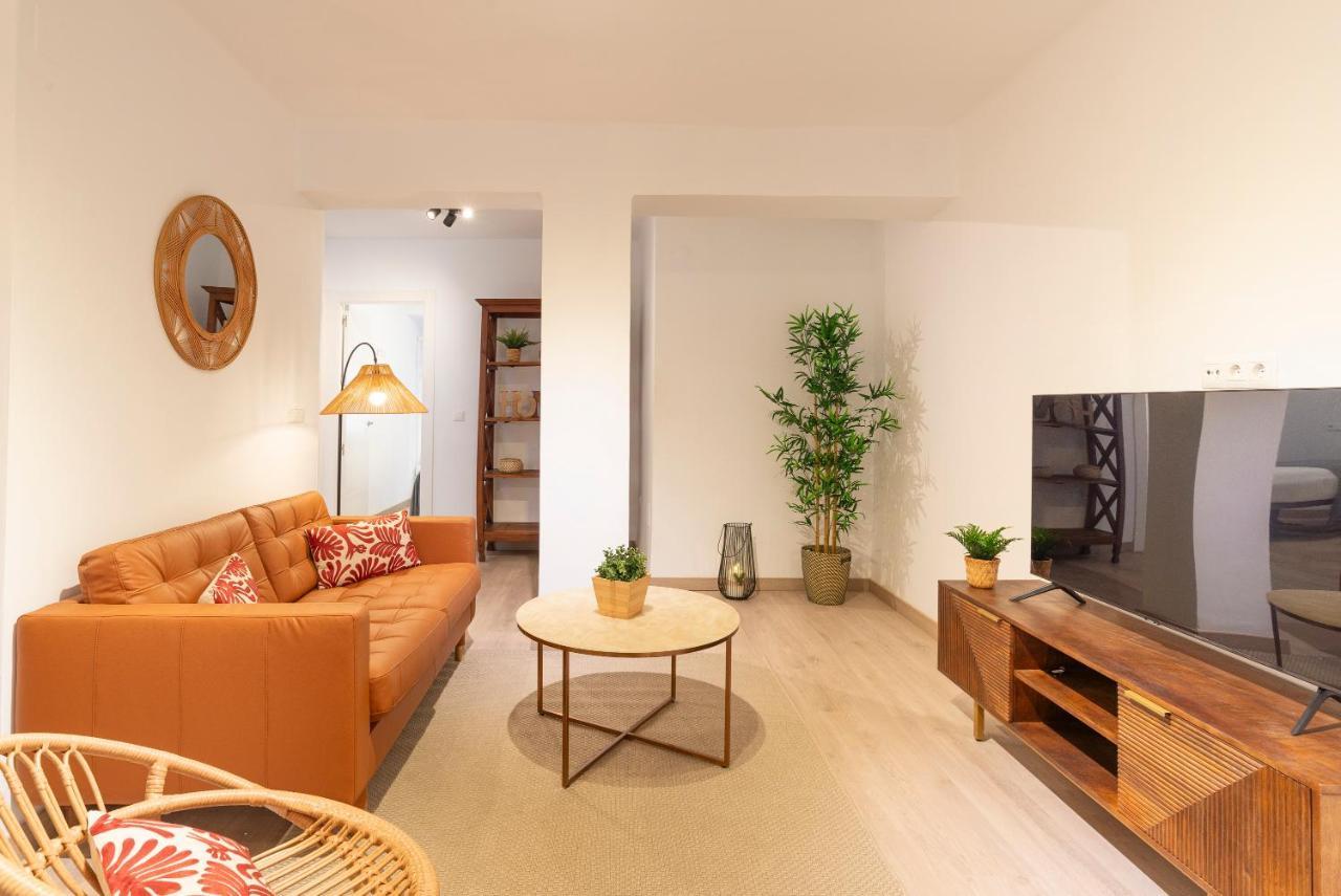 Ginachero & City Center By Ele Apartments Malaga Exterior photo