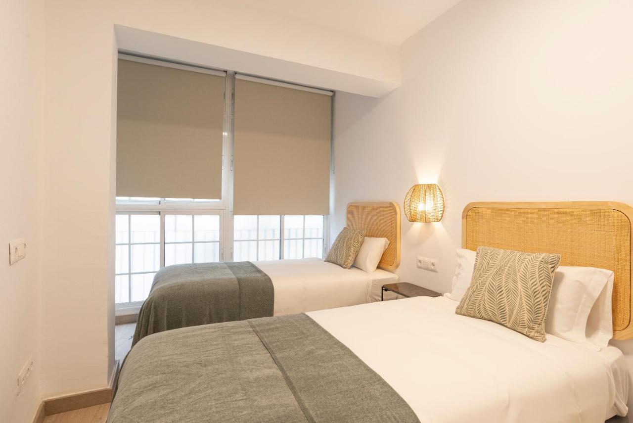 Ginachero & City Center By Ele Apartments Malaga Exterior photo